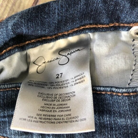 Jessica Simpson Cerise Jean Shorts 27 - Picture 4 of 6